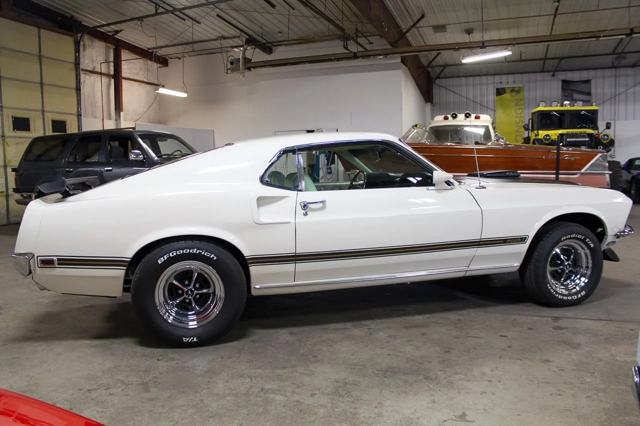 1969 Ford Mustang Mach1 — gallery view 3