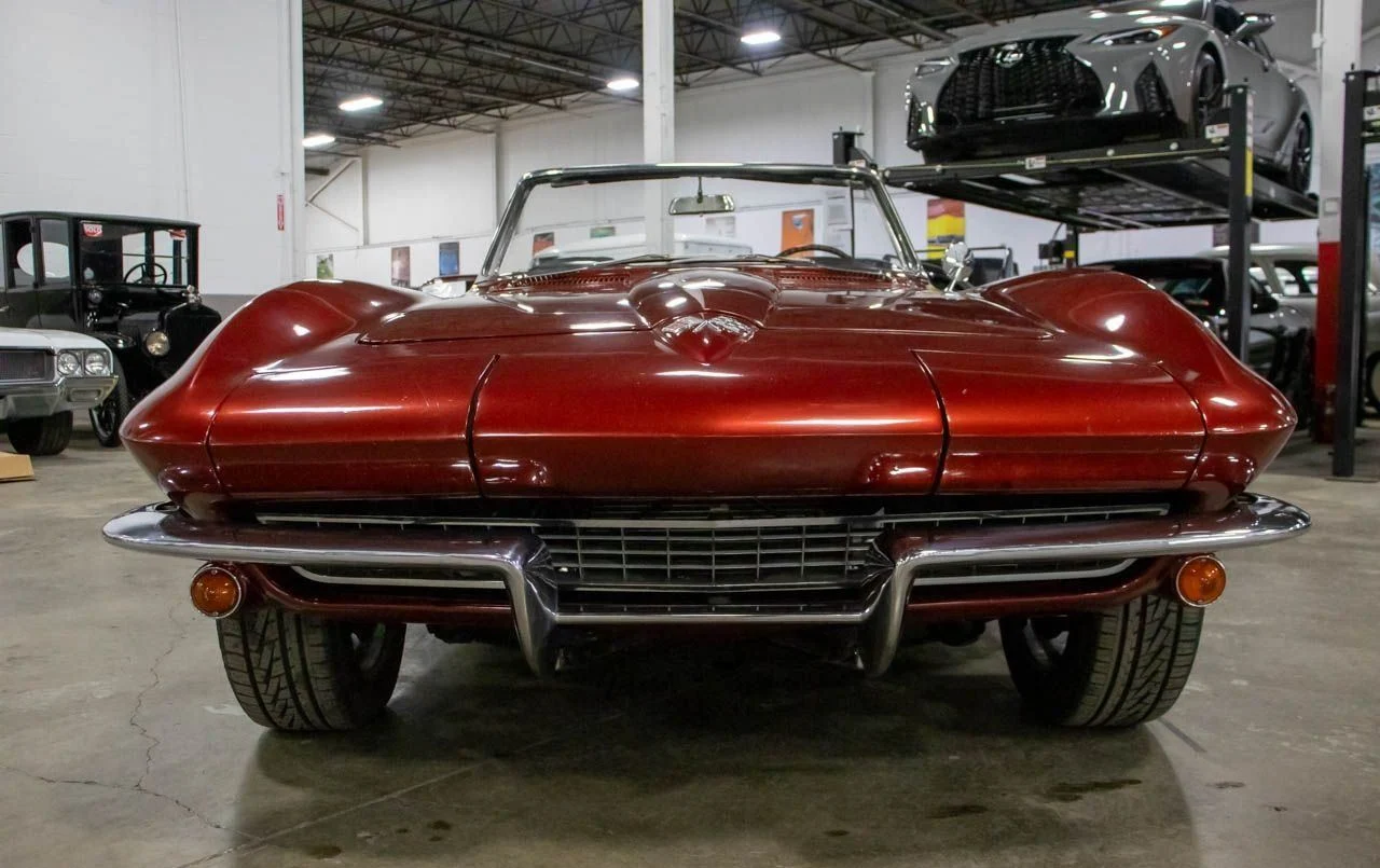 1965 Chevrolet Corvette — gallery view 1