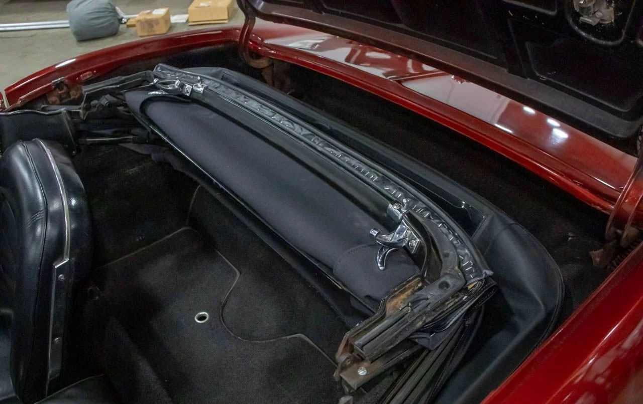1965 Chevrolet Corvette — gallery view 9