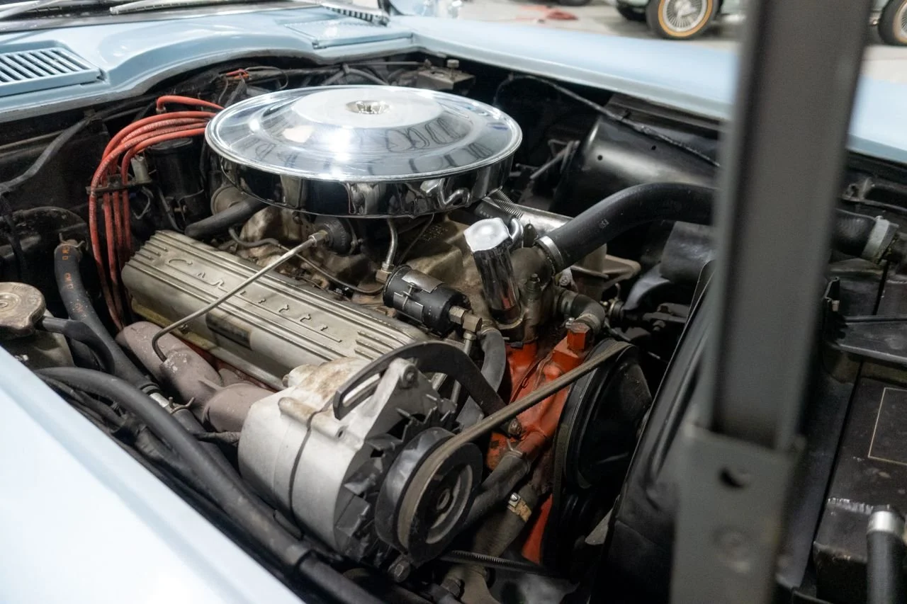 1963 Chevrolet Corvette — gallery view 13