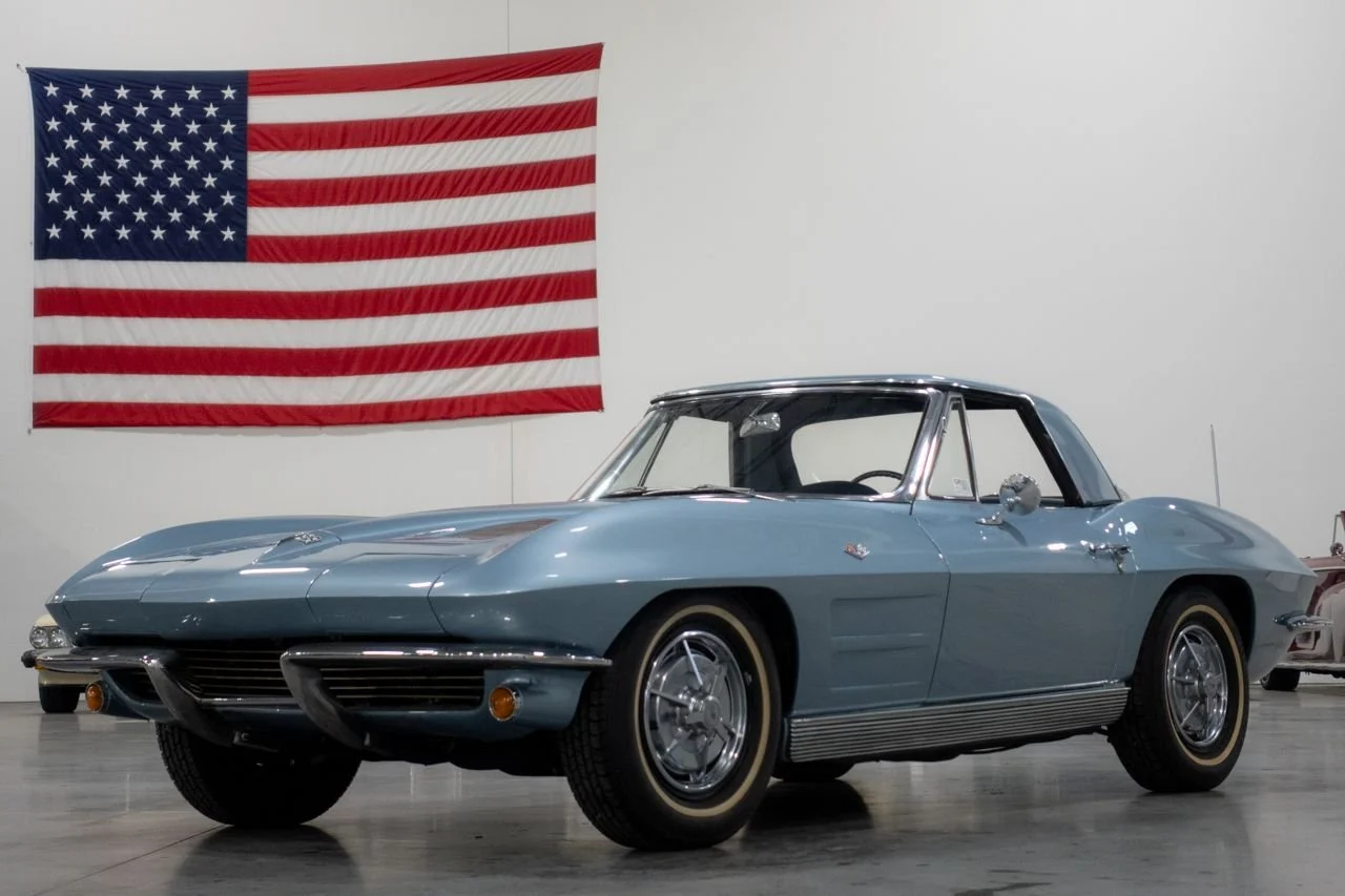 1963 Chevrolet Corvette — gallery view 5