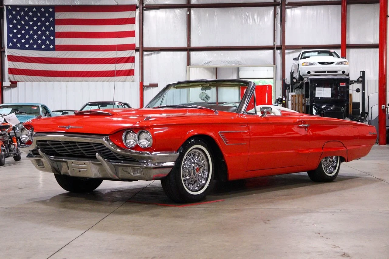 1965 Ford Thunderbird — gallery view 3