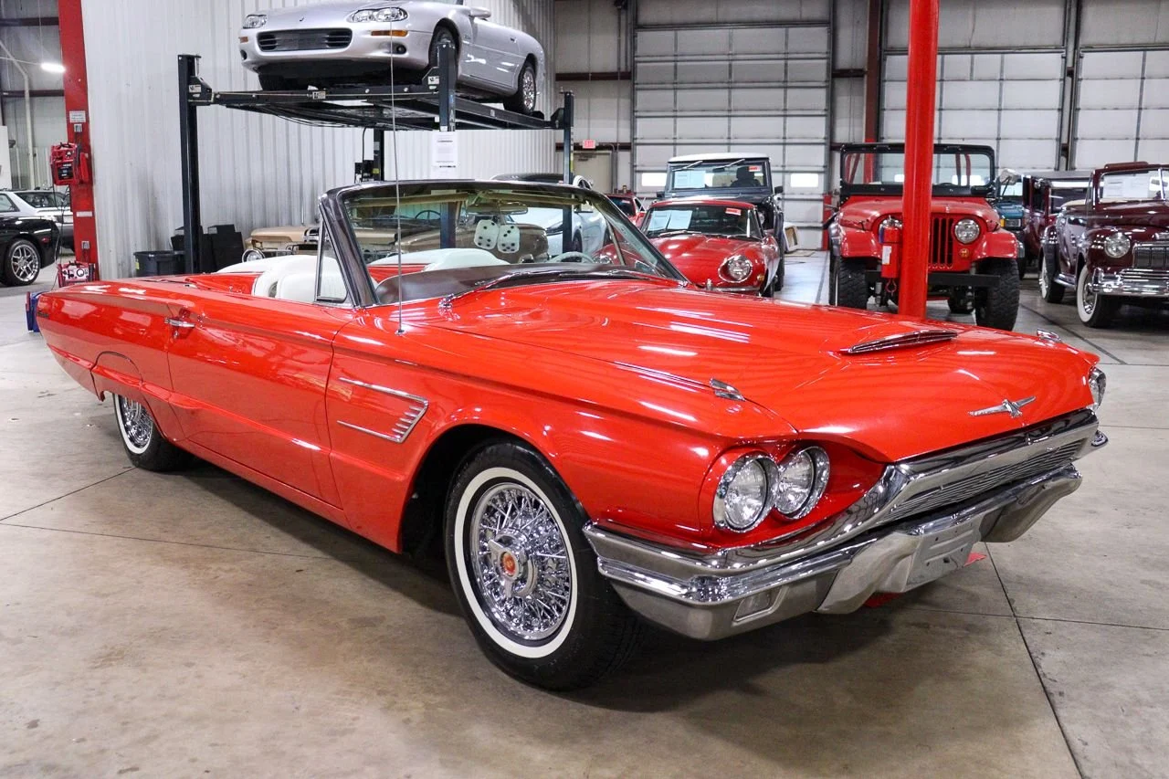 1965 Ford Thunderbird