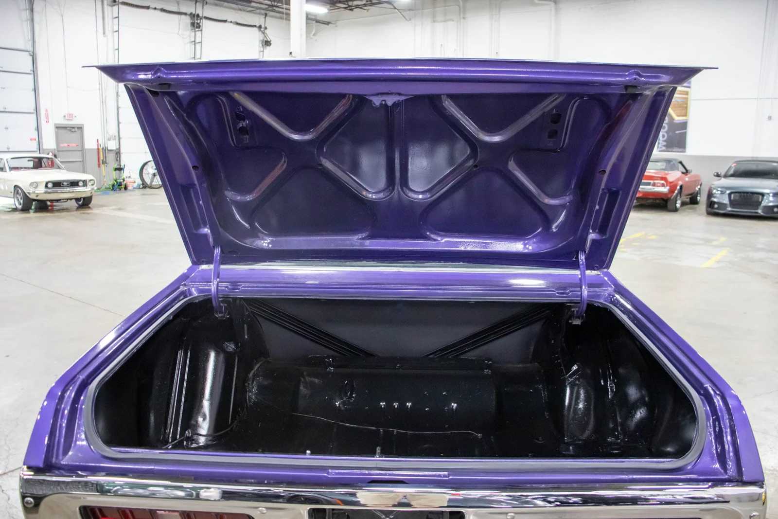 1971 Plymouth Roadrunner — gallery view 11
