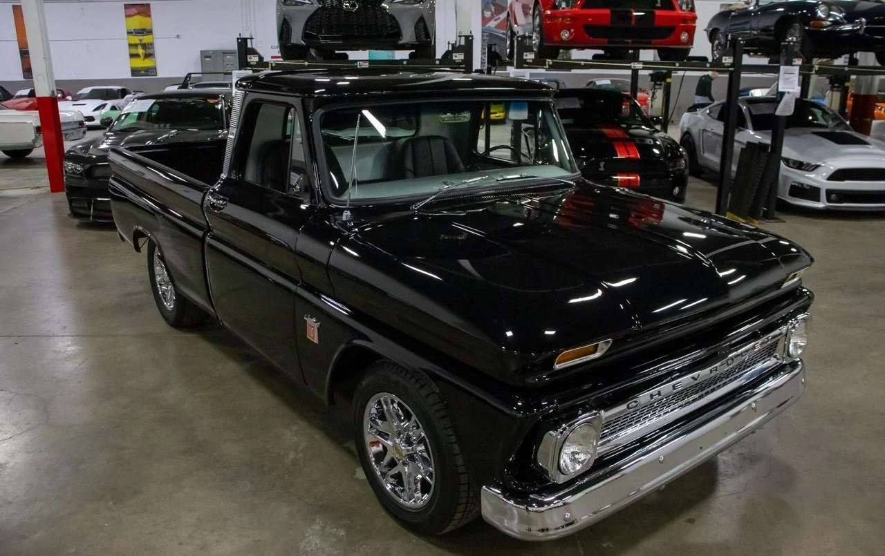 1964 Chevrolet C10 — gallery view 3