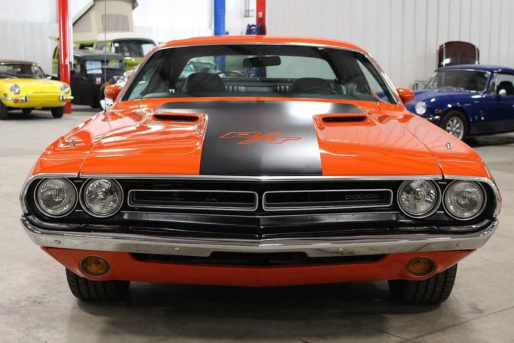 1971 Dodge Challenger — gallery view 1