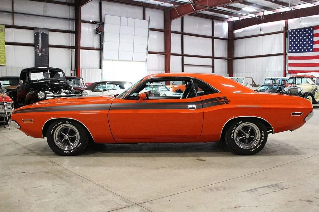 1971 Dodge Challenger — gallery view 3