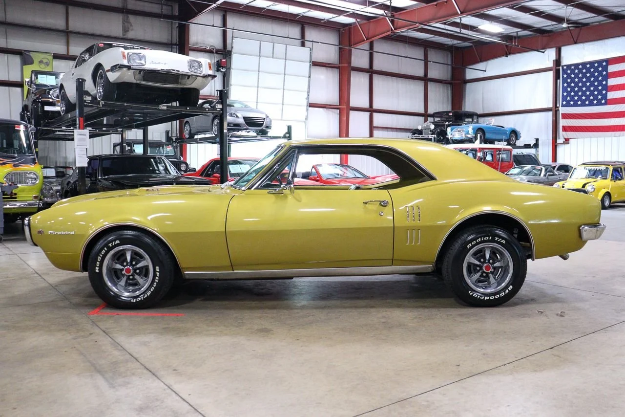 1967 Pontiac Firebird — gallery view 3